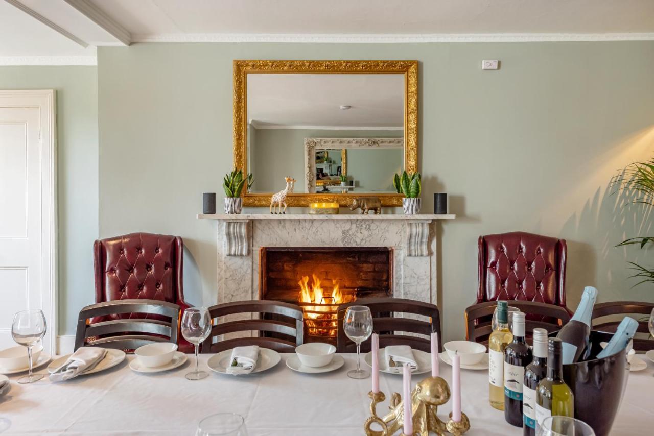 Cotswold Manor House - Country House Retreat With Hot Tub, Ideal For Large Groups Petty France Kültér fotó