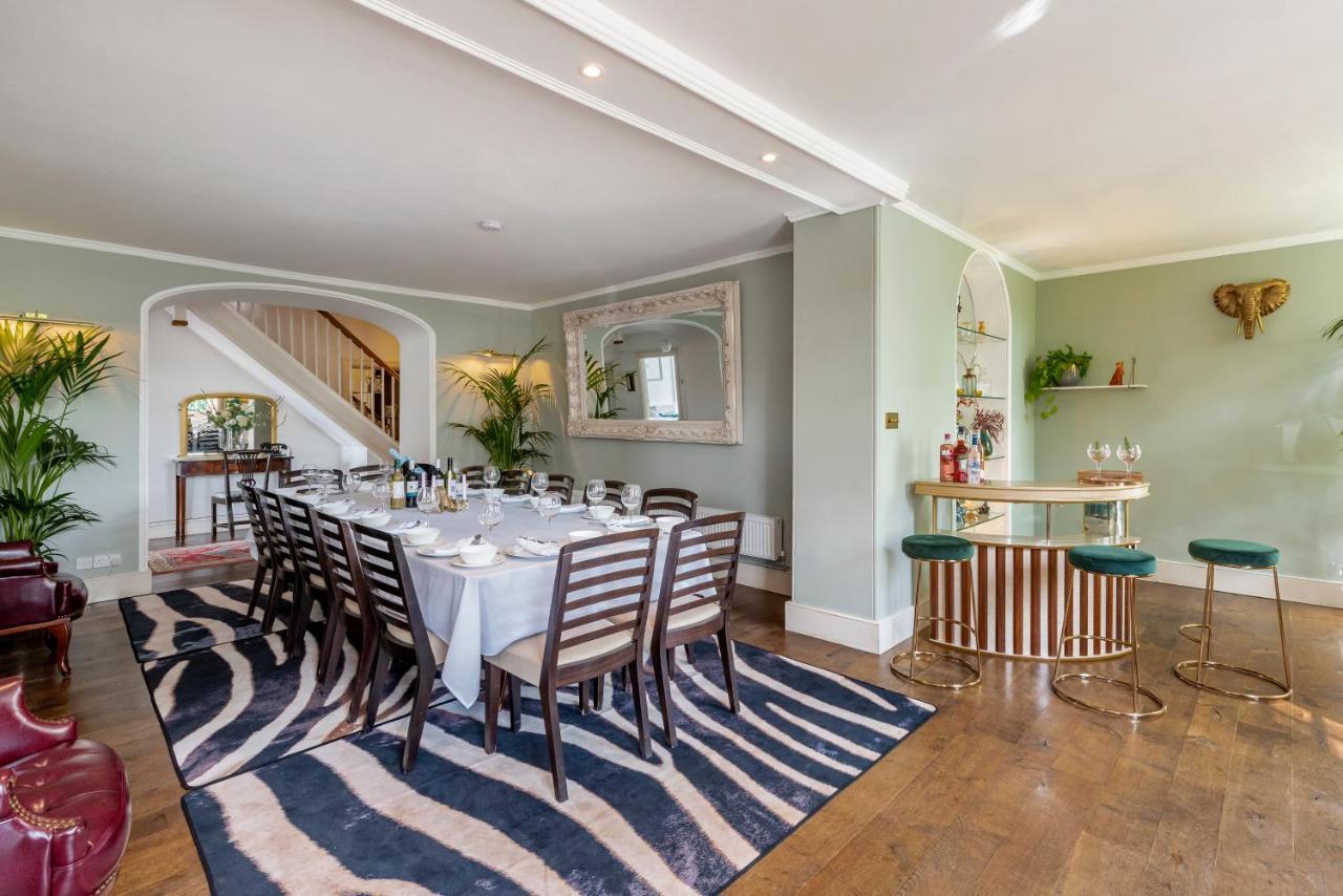 Cotswold Manor House - Country House Retreat With Hot Tub, Ideal For Large Groups Petty France Kültér fotó